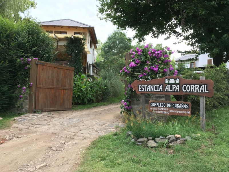 Cabañas Estancia Alpa Corral